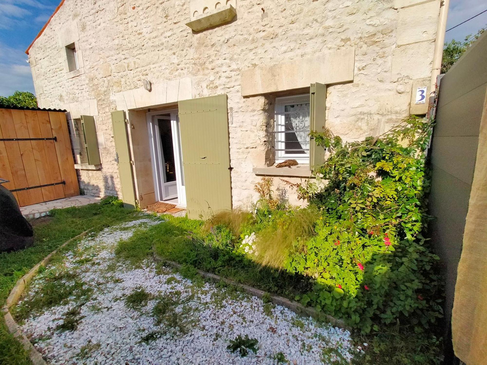 Soleil Vila Royan Exterior foto